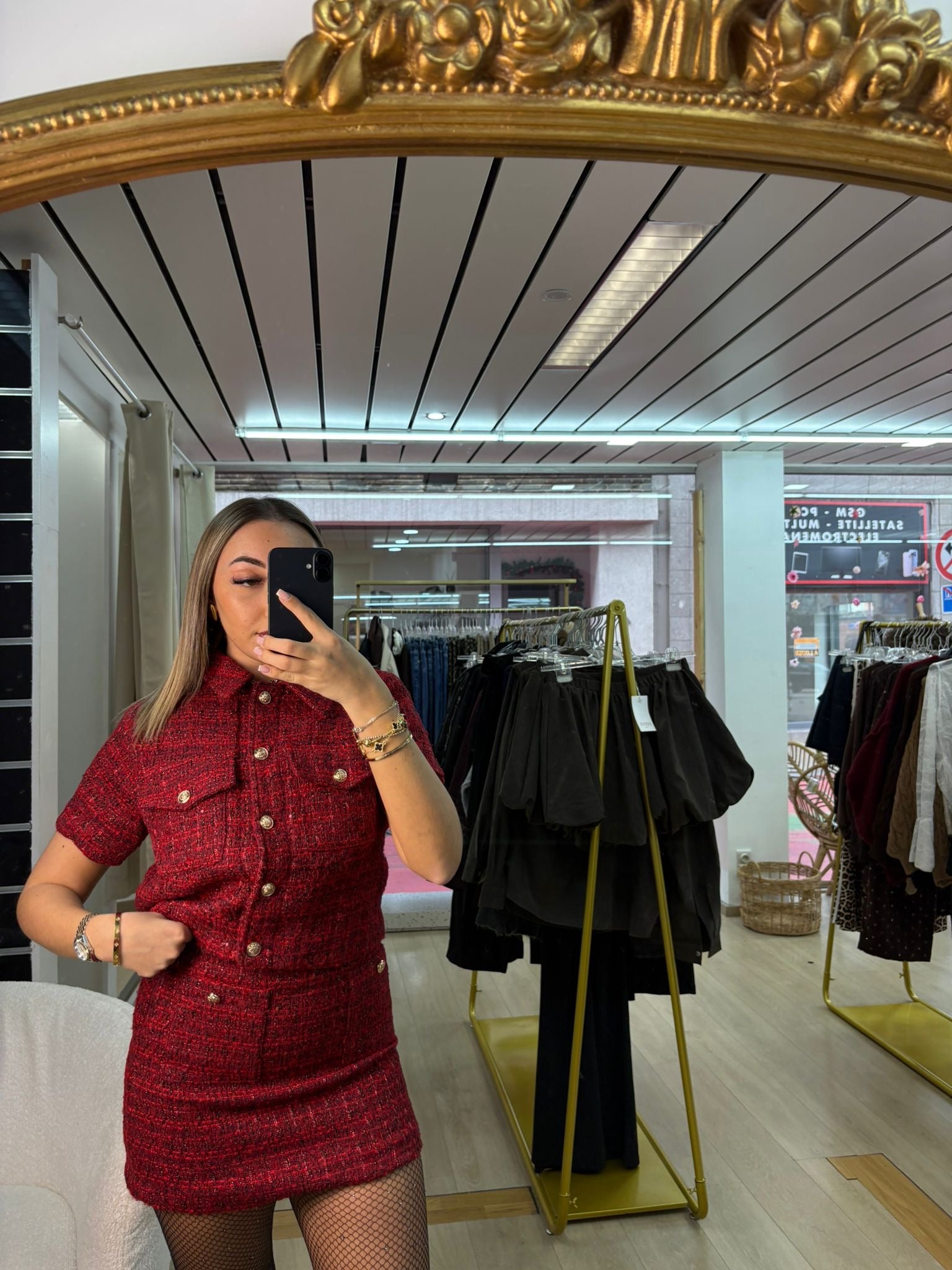 Veste rouge manche courte